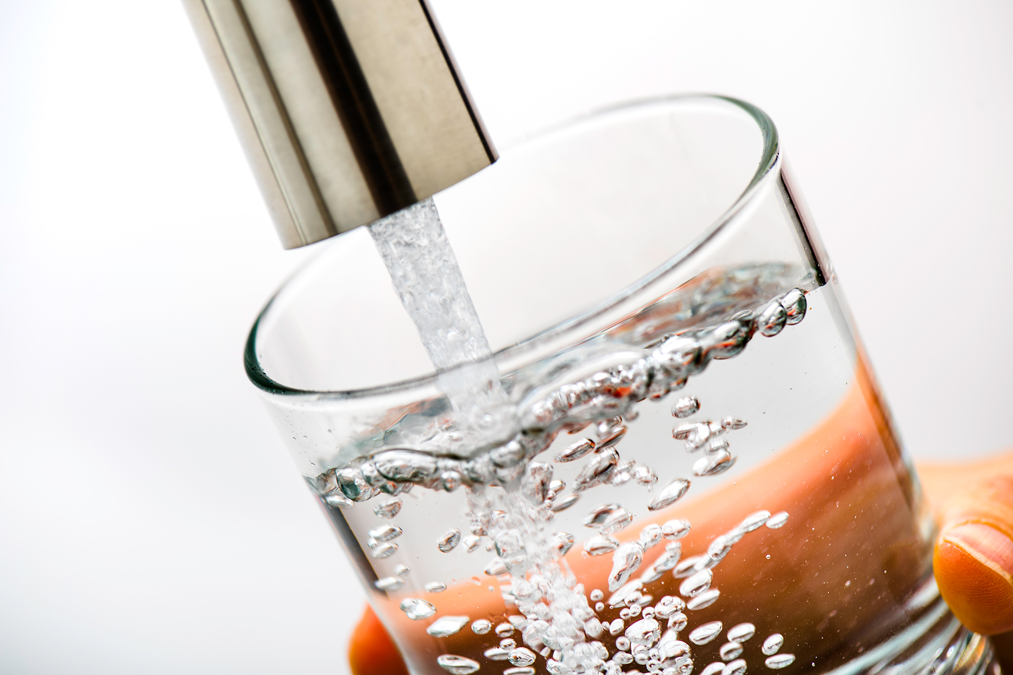Water filter apartment lead